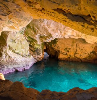Rosh Hanikra Grottoes
