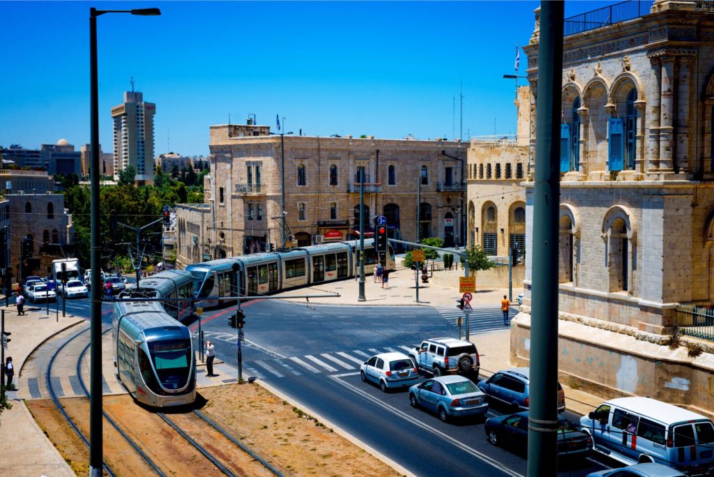 Modern Jerusalem Ultimate Guide - Tram