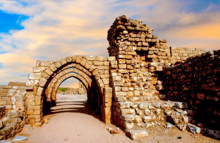 Israel Archaeological One Day Tours - Fortress Avdat