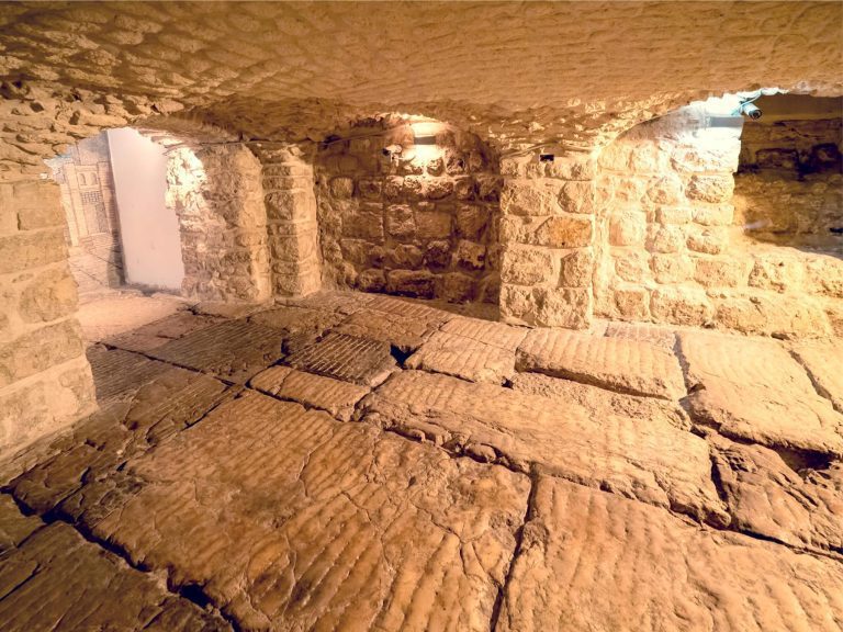 Israel Archaeological One Day Tours - Lithostrotos