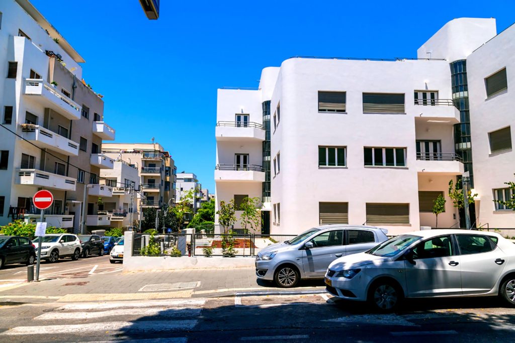 Tel Aviv Day Tour - Rothschild Boulevard - Bauhaus