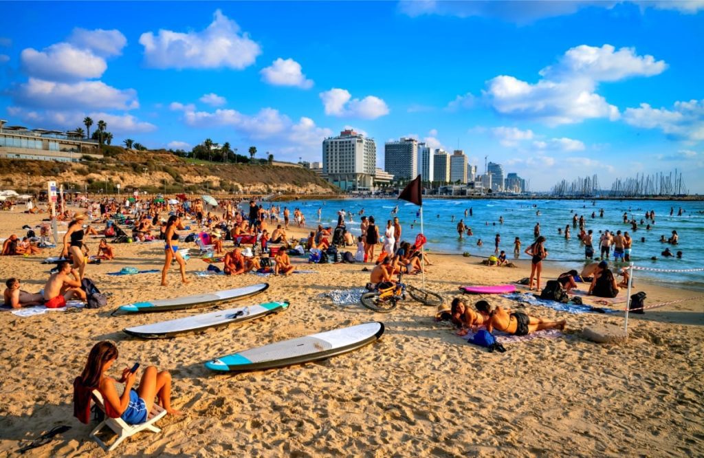 Tel Aviv Ultimate Guide - Beach