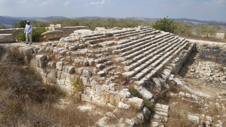 Samaria Day Tour - Roman Temple