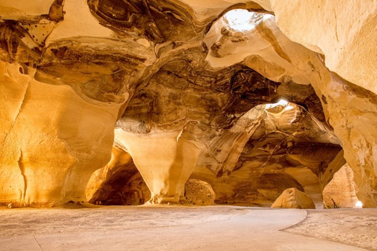 Judean Hills Tour - Beit Guvrin Bell Caves
