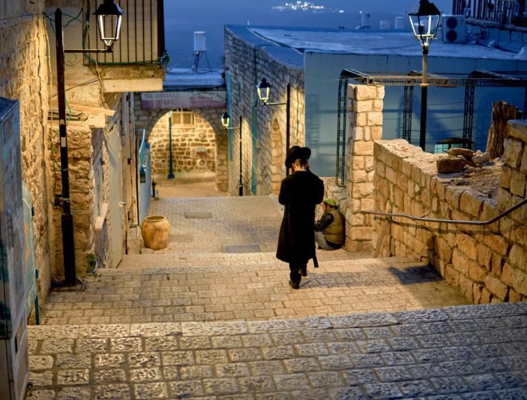 Very Best Guide for Safed Street