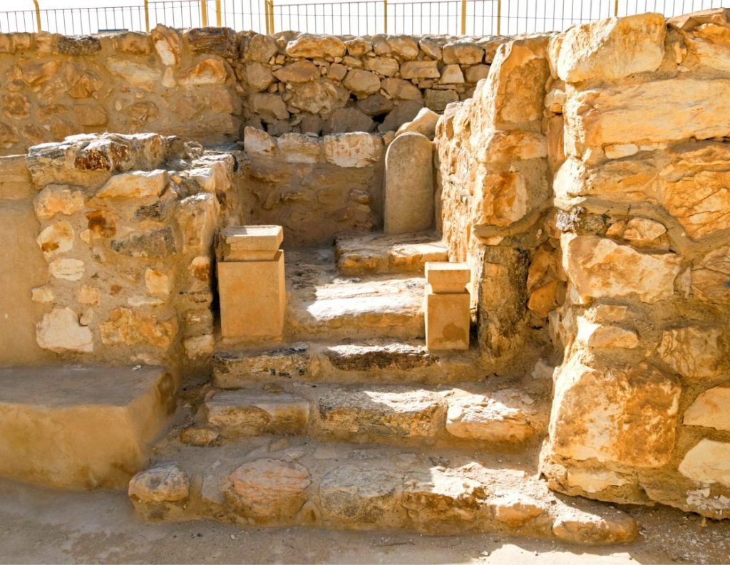 Tel-Arad-National-Park-Israelite-Shrine