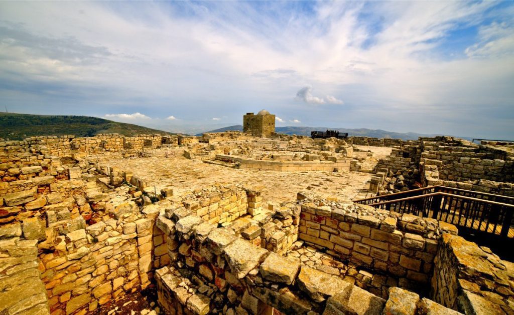 Mount-Gerizim-Ruins