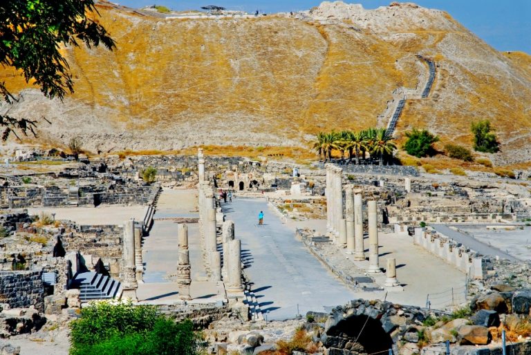 Israel Archaeological Seven Day Tour - Tel Beit Shean