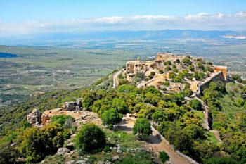 Golan Heights Ultimate Guide - Nimrod Fortress
